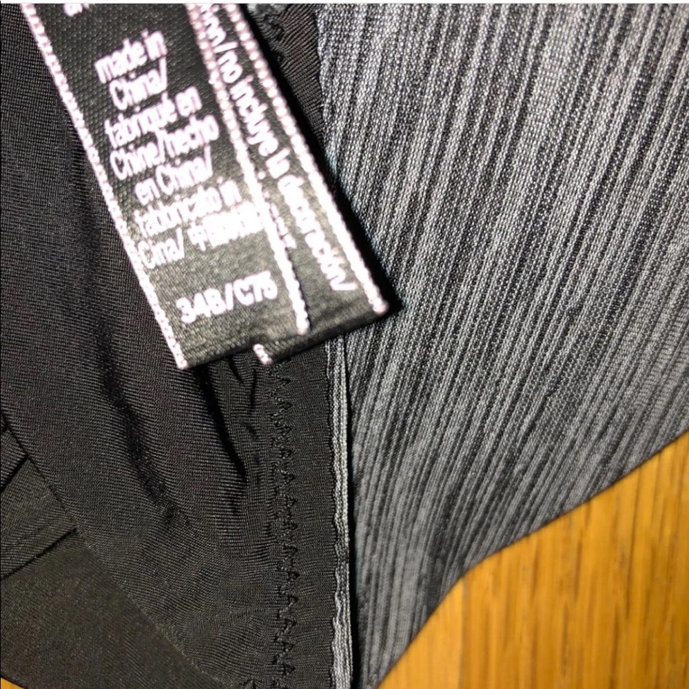 Bra - Picture 2 of 2